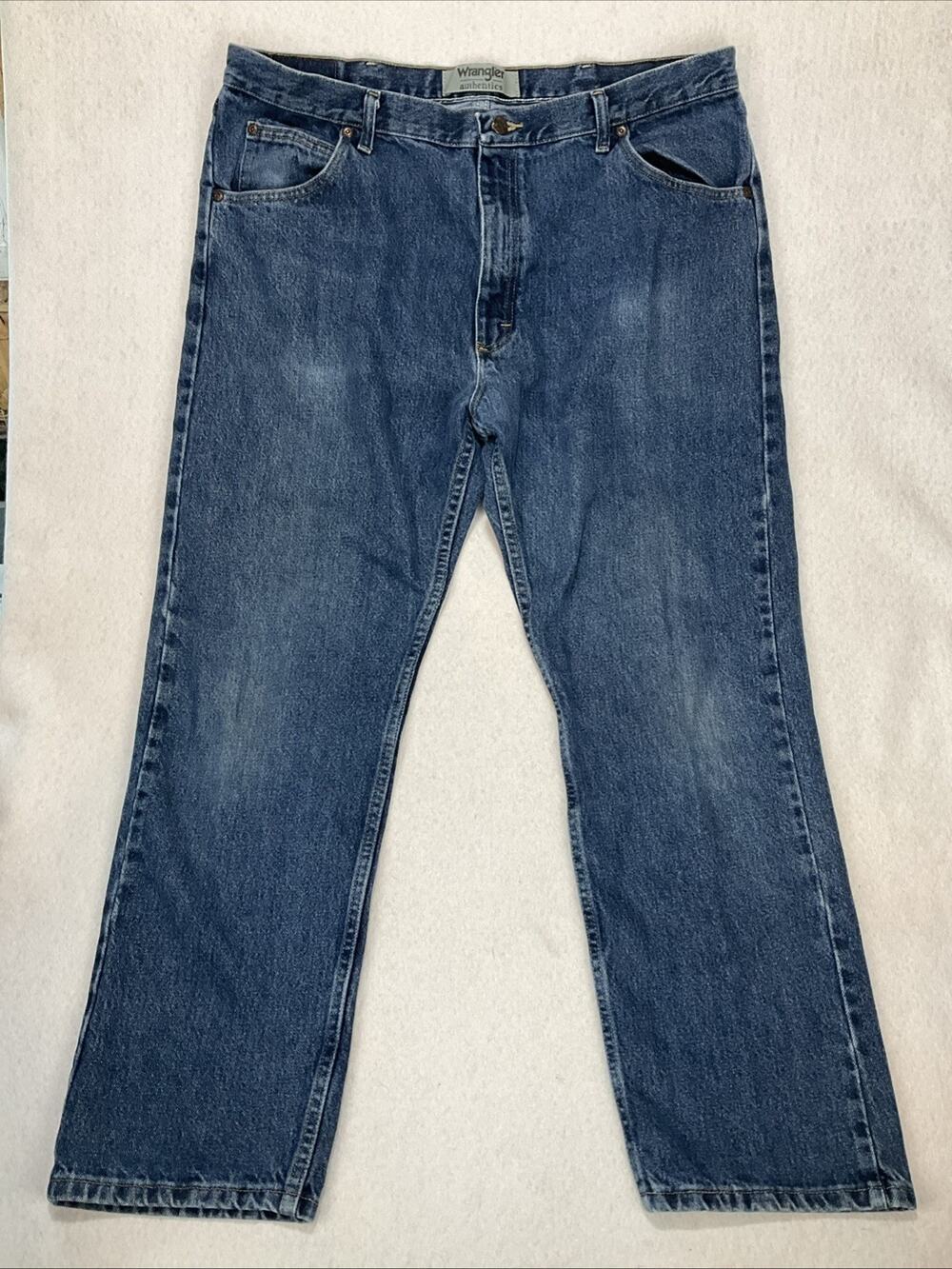 Wrangler Authentics Men's Regular Fit Straight Leg Jeans Size 40x28 100% Cotton